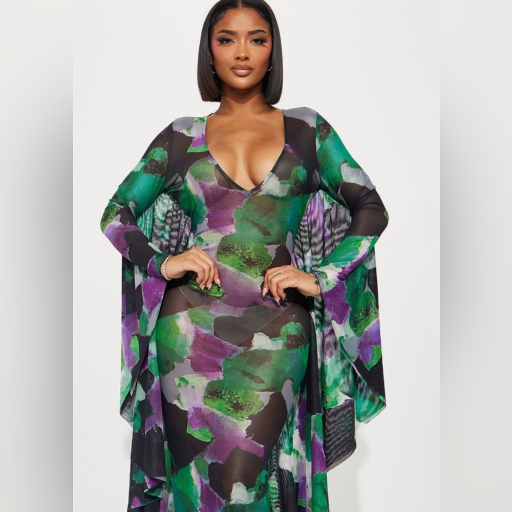 BEAUTIFUL JEWELED -TONED MAXI DRESS